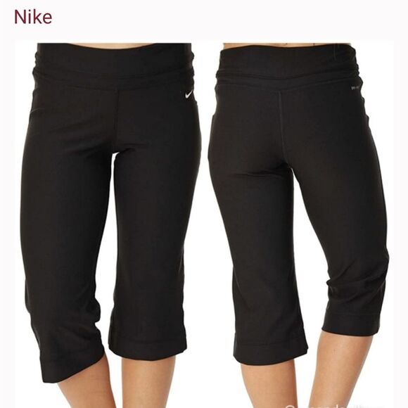 Nike Dri-Fit Womens Wide Leg Training Cropped Leggings Small Black Athleisure - Picture 1 of 5